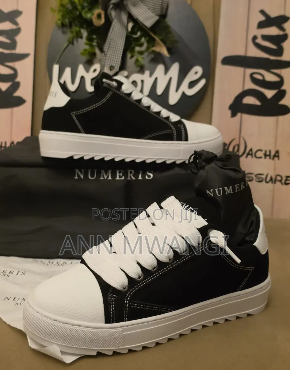 Numeris Shoes