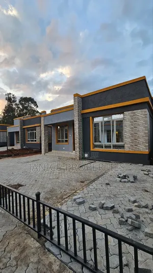 3bdrm Bungalow in Ararat Gardens, Kenyatta Road / Theta for sale