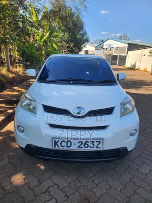 Toyota IST 2008 White