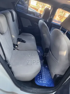 Toyota IST 2008 White