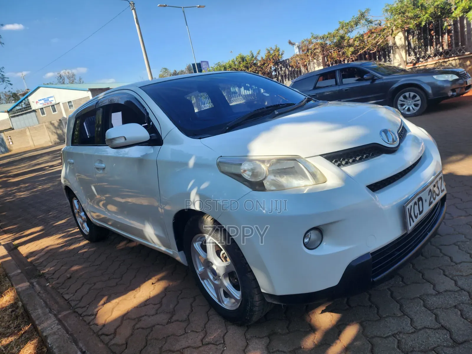 Toyota IST 2008 White