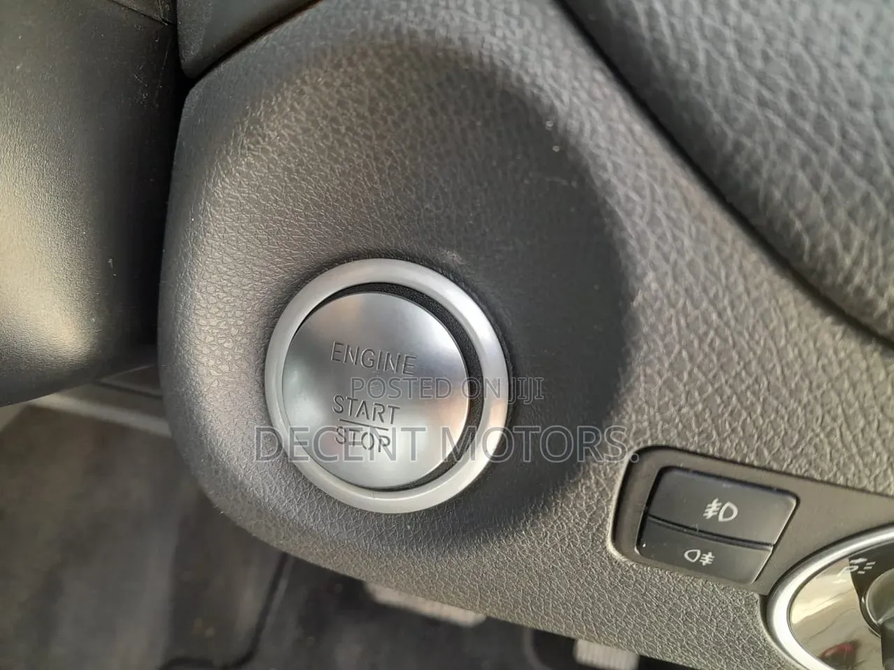 Mercedes-Benz GLA-Class 2019 Black