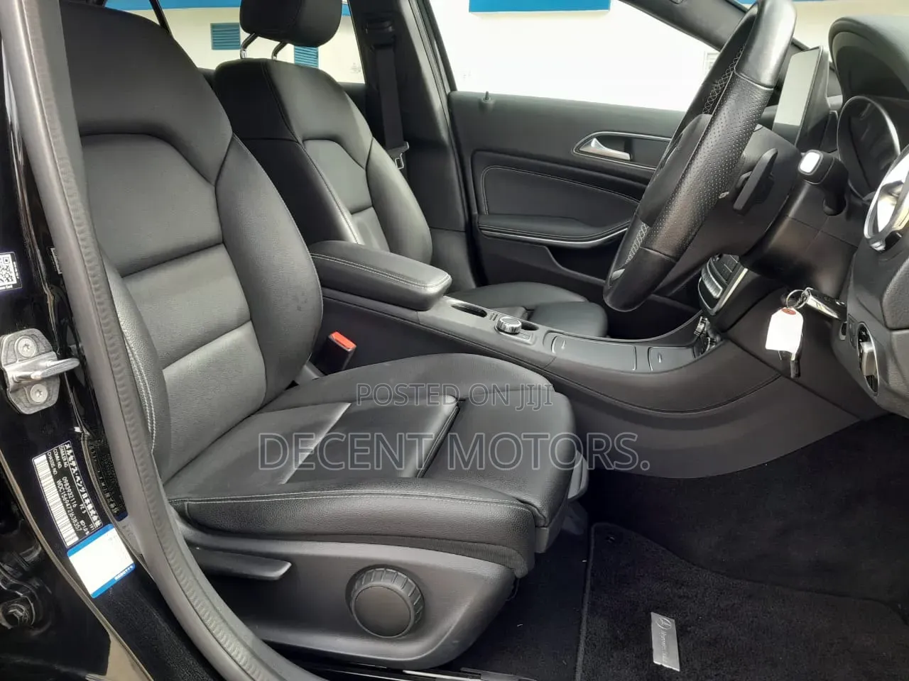 Mercedes-Benz GLA-Class 2019 Black