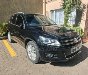 Volkswagen Tiguan 2014 Black