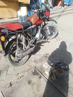 Bajaj Boxer 150 UG 2017 Red