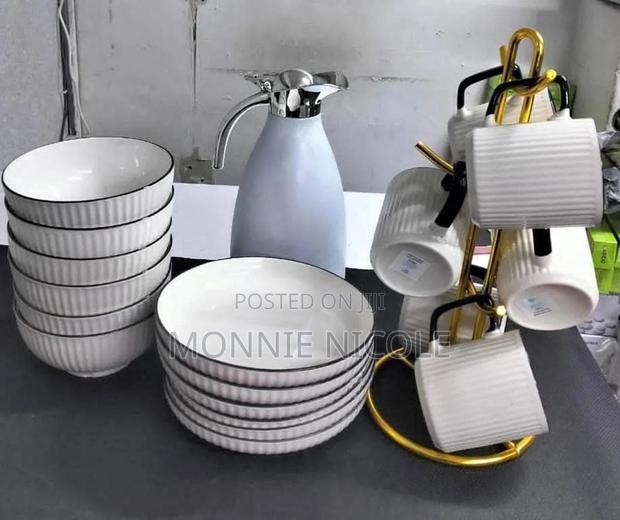 19pcs Breakfast Sets. High Quality Ceramic - main view