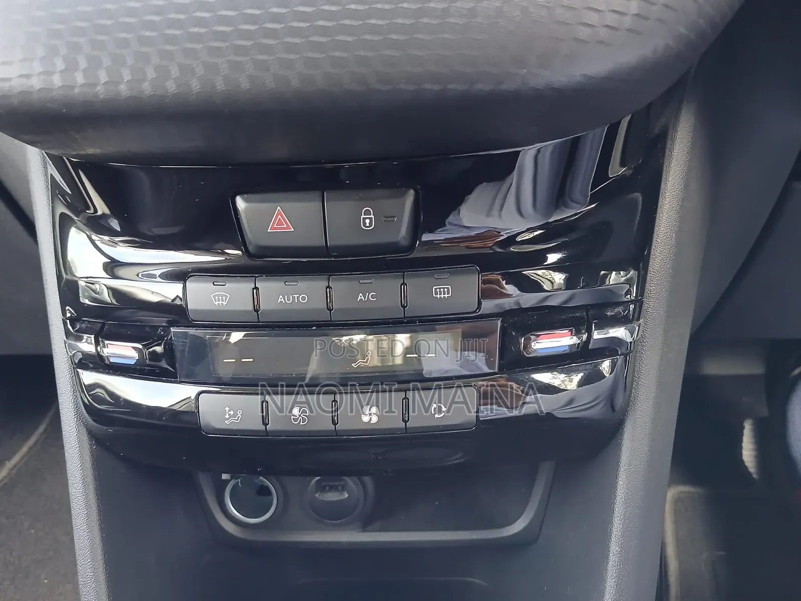 Peugeot 2008 1.2 PureTech (110 Hp) 2019 White