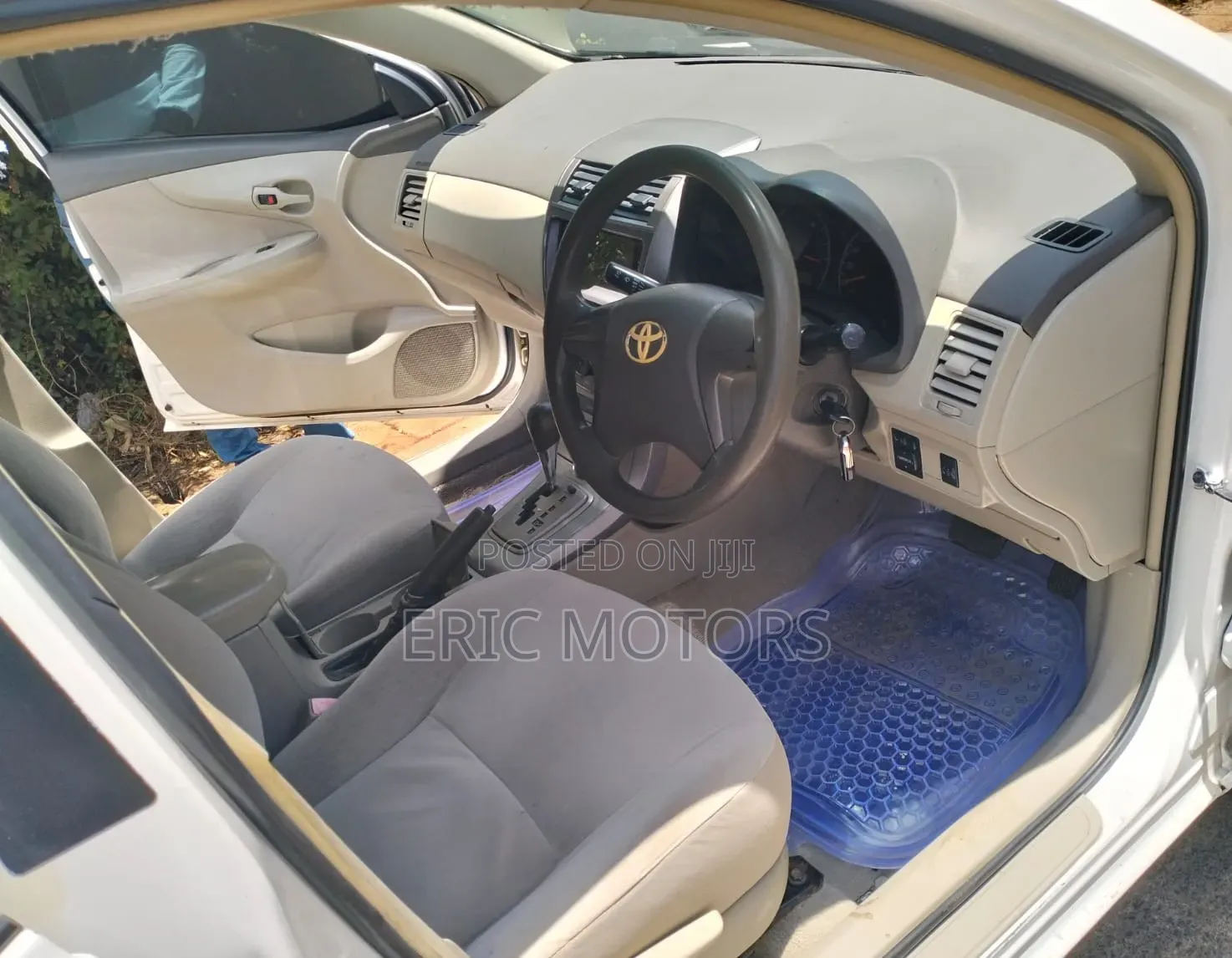 Toyota Axio 2009 White