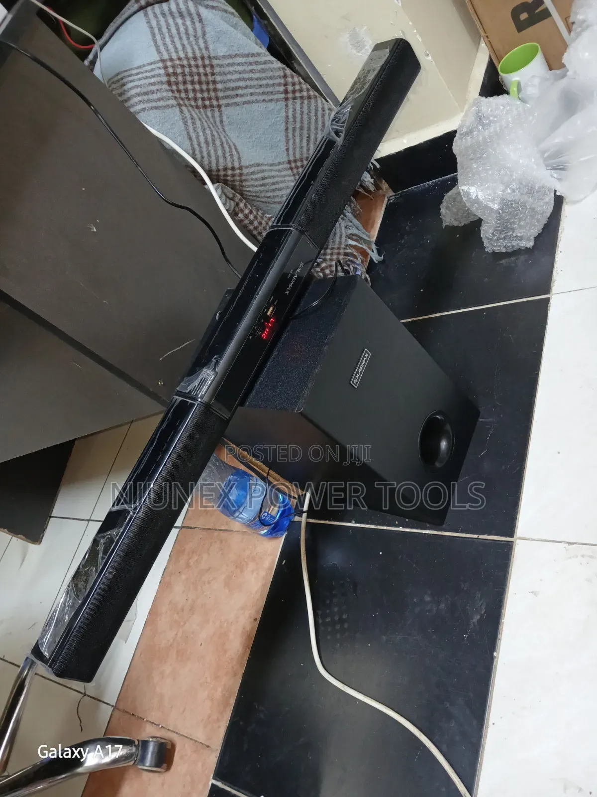 Solarmax SB-605 2.1-Channel Soundbar Multimedia Speaker System