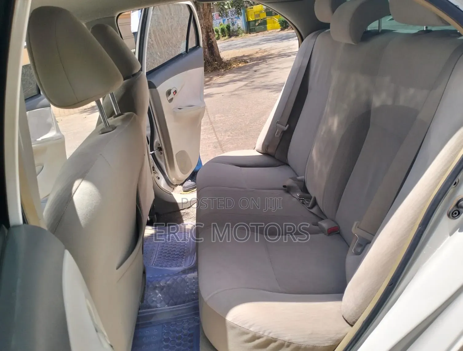 Toyota Axio 2009 White
