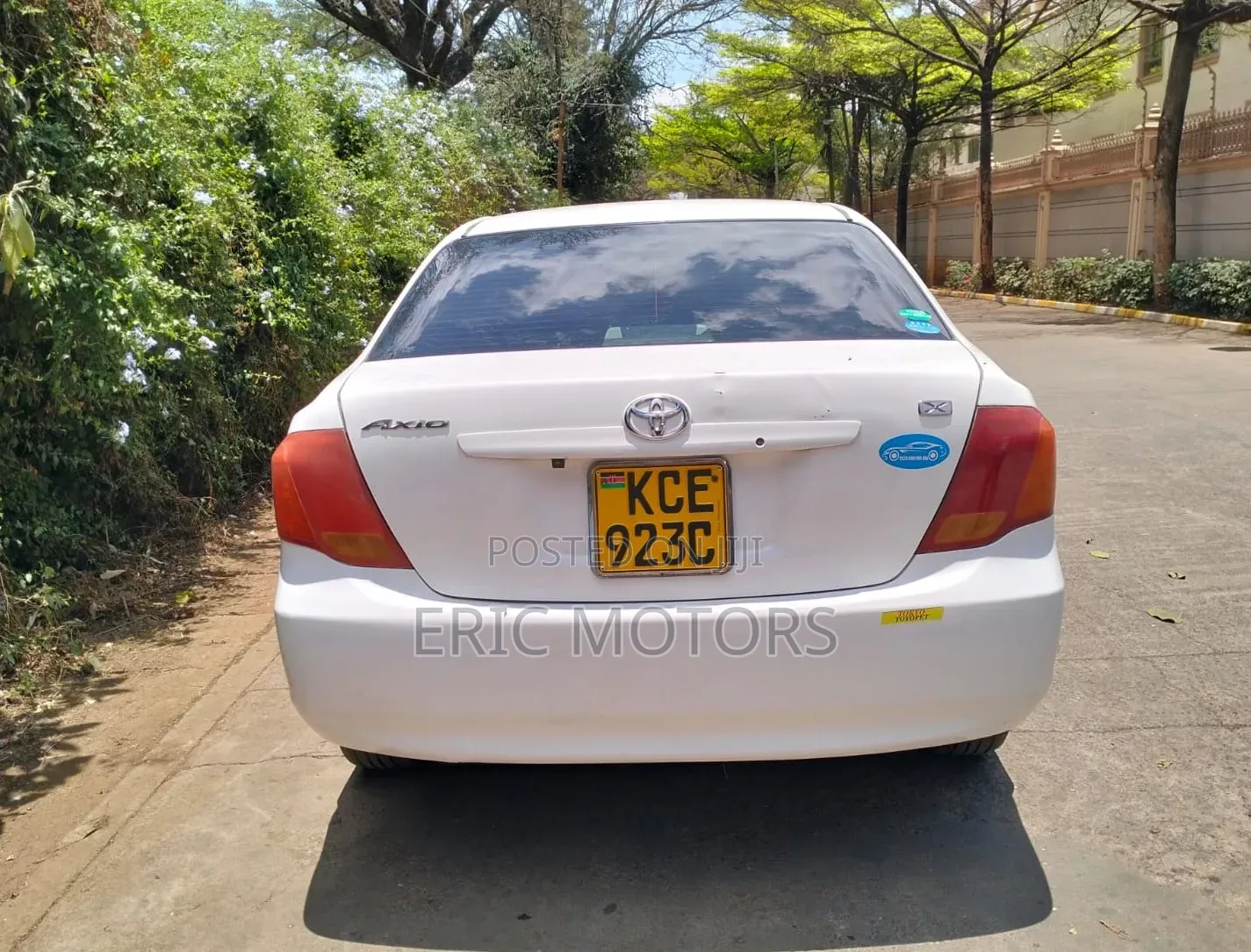Toyota Axio 2009 White