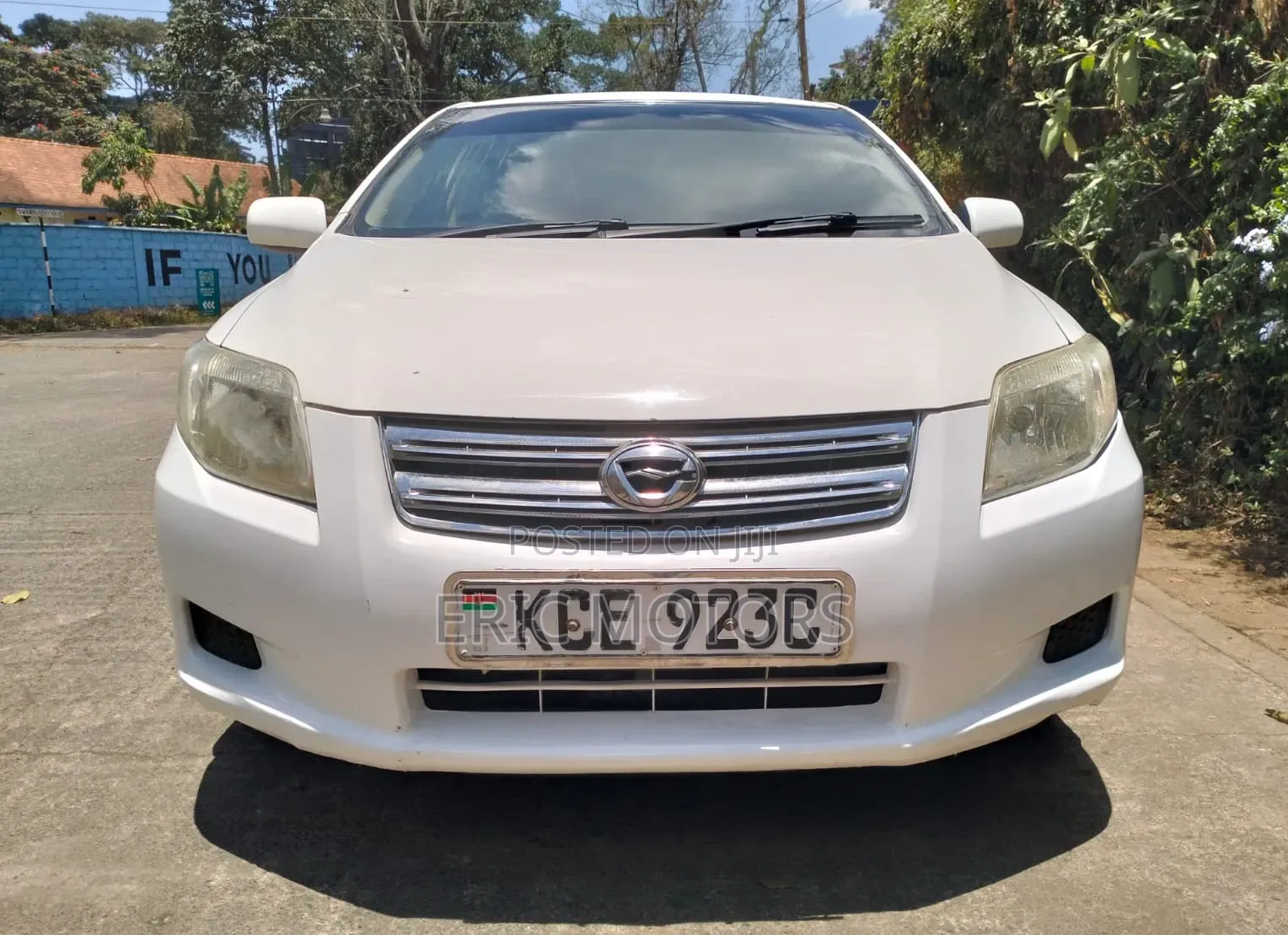 Toyota Axio 2009 White