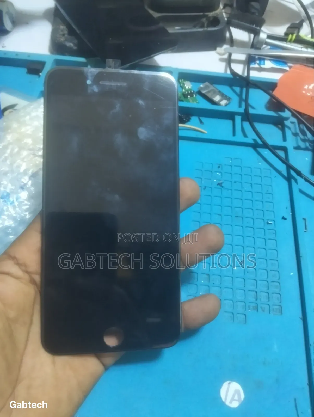 iPhone 8+ Replacement LCD