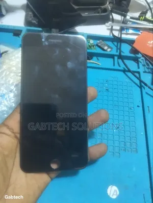 iPhone 8+ Replacement LCD