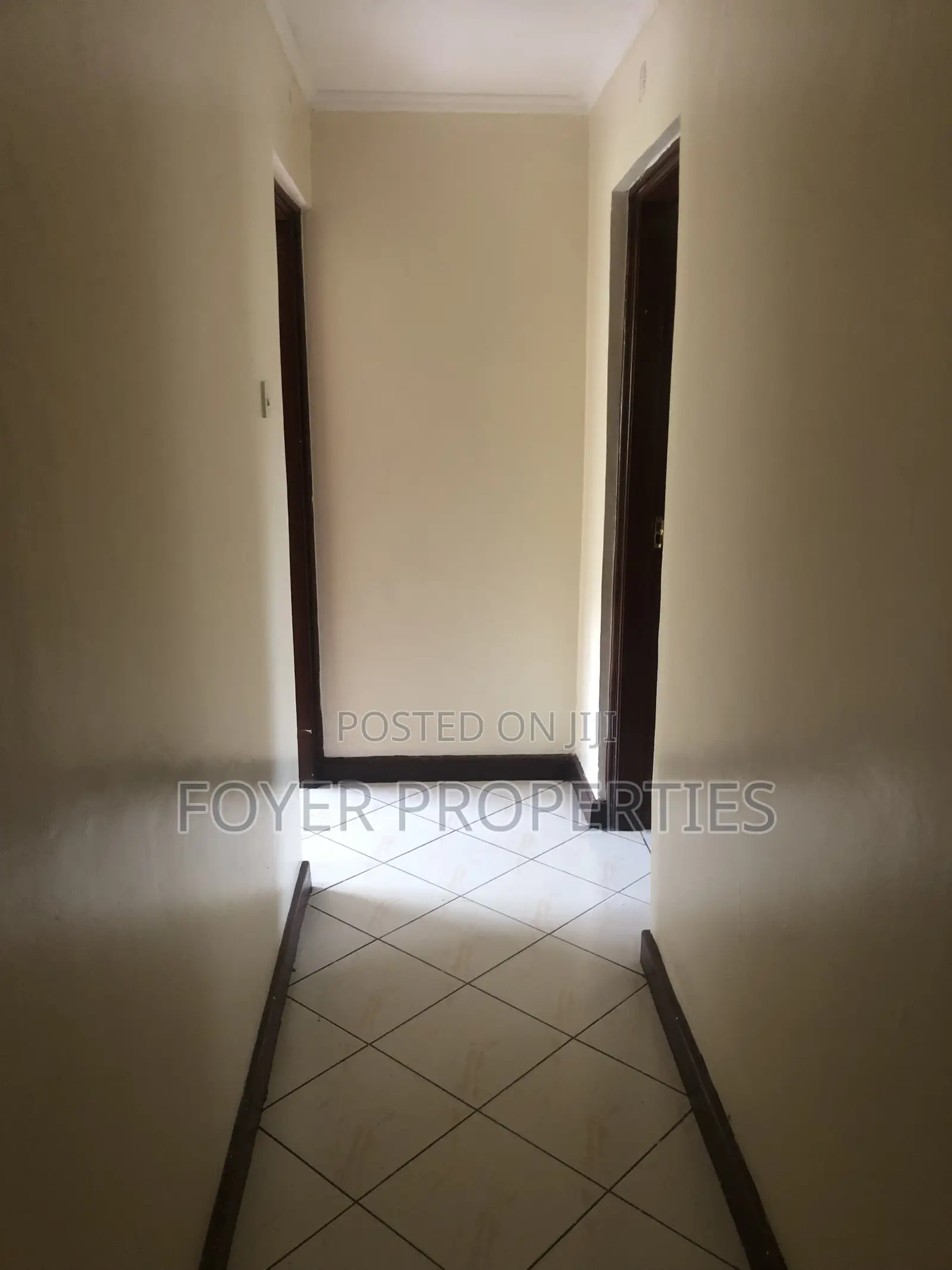 3bdrm House in Osupuko Estate, Gataka for rent