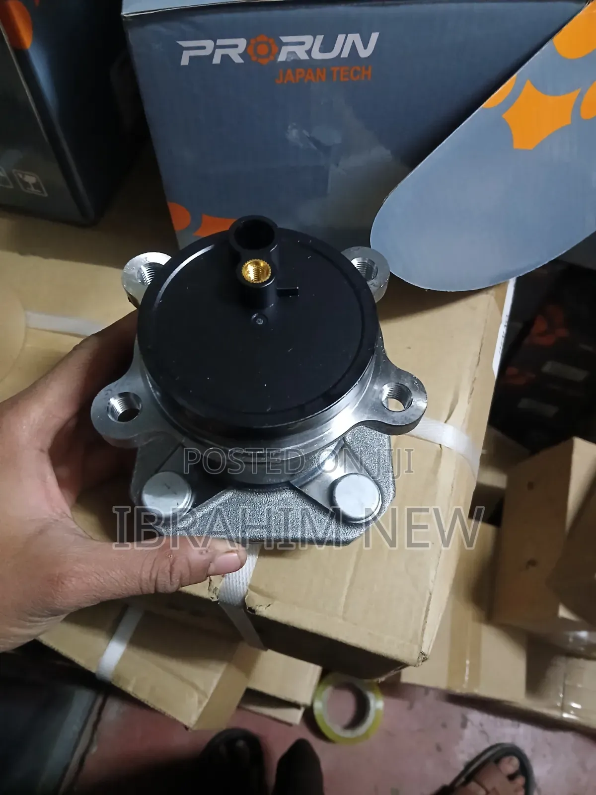 Mazda Demio Dj Rear Hub