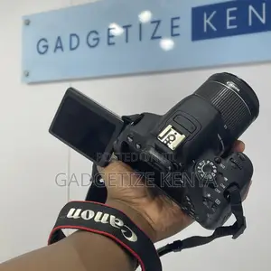 Pre-Owned Canon EOS 700D DSLR Camera Kit With 18-55mm Lens