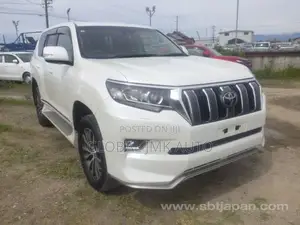 Toyota Land Cruiser Prado 2.7 2019 White