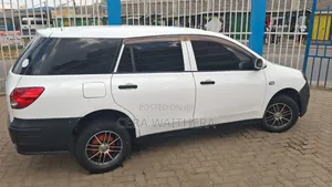 Nissan Advan 2012 White