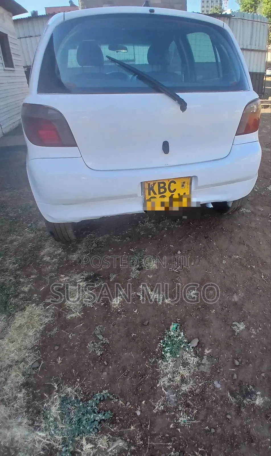 Toyota Vitz 2003 White