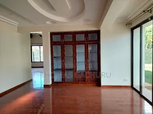 4bdrm Bungalow in Karen for rent
