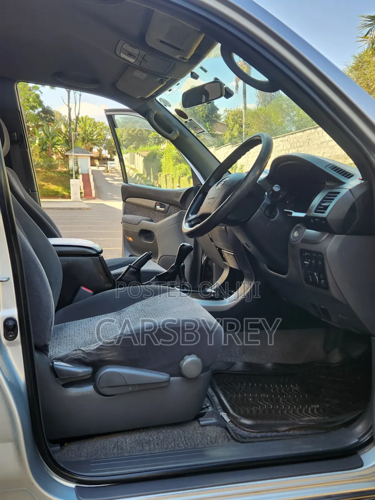 Toyota Land Cruiser Prado 2006 Silver