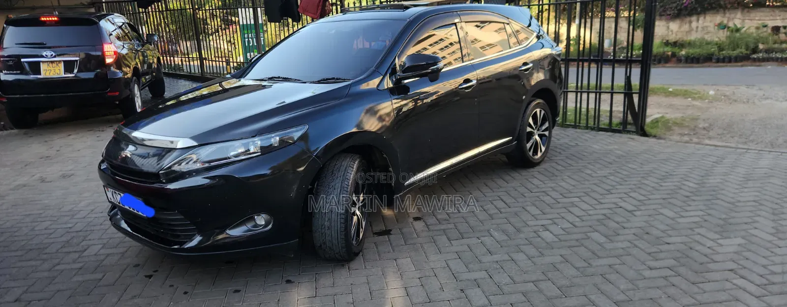 Toyota Harrier 2015
