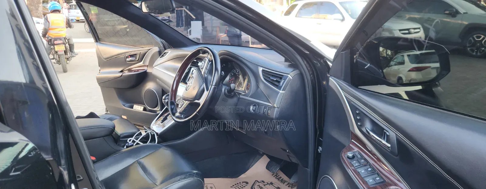 Toyota Harrier 2015