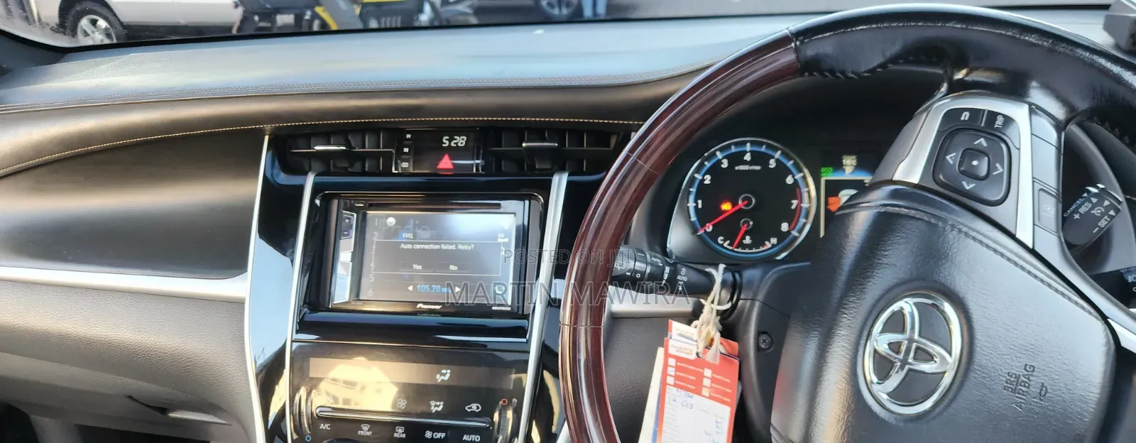 Toyota Harrier 2015
