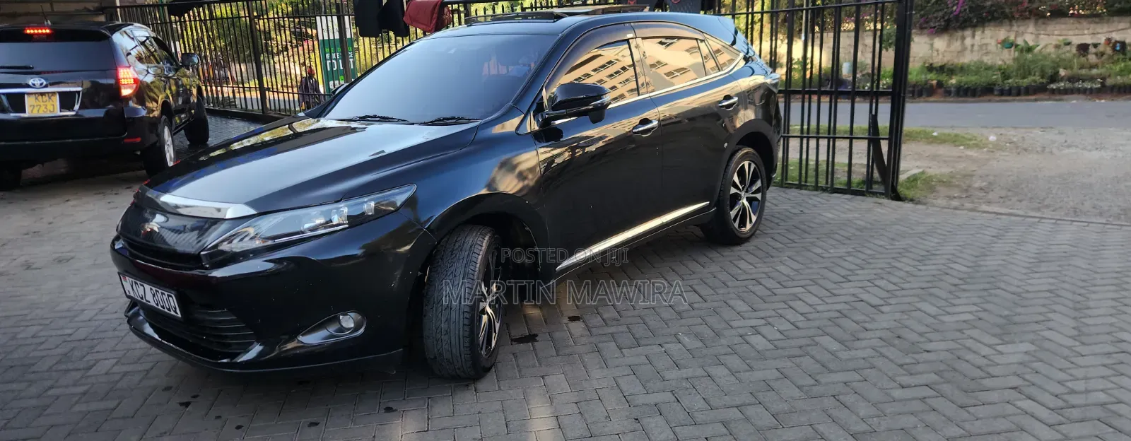 Toyota Harrier 2015