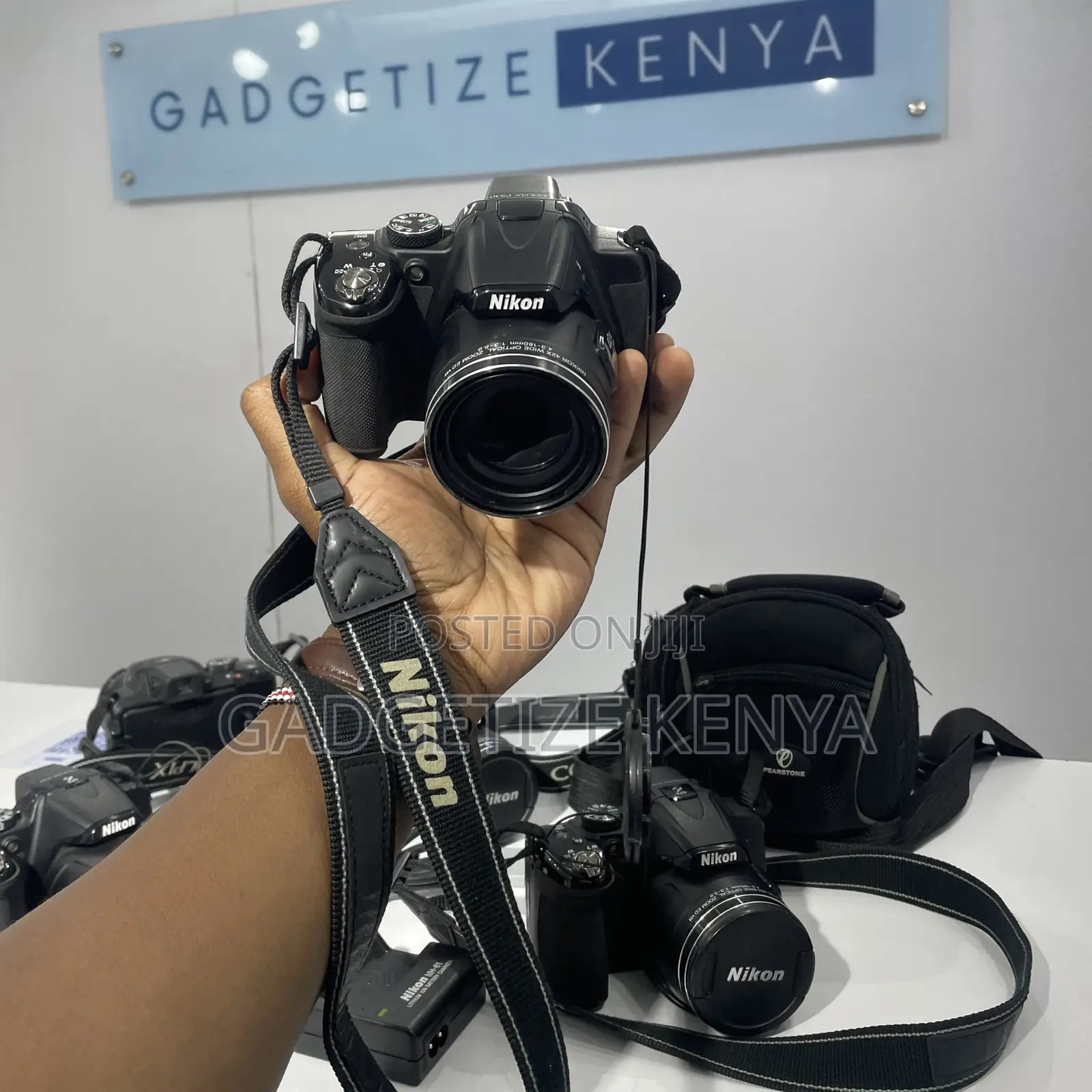 Pre-Owned Nikon Coolpix P530 / P520 Bridge Camera