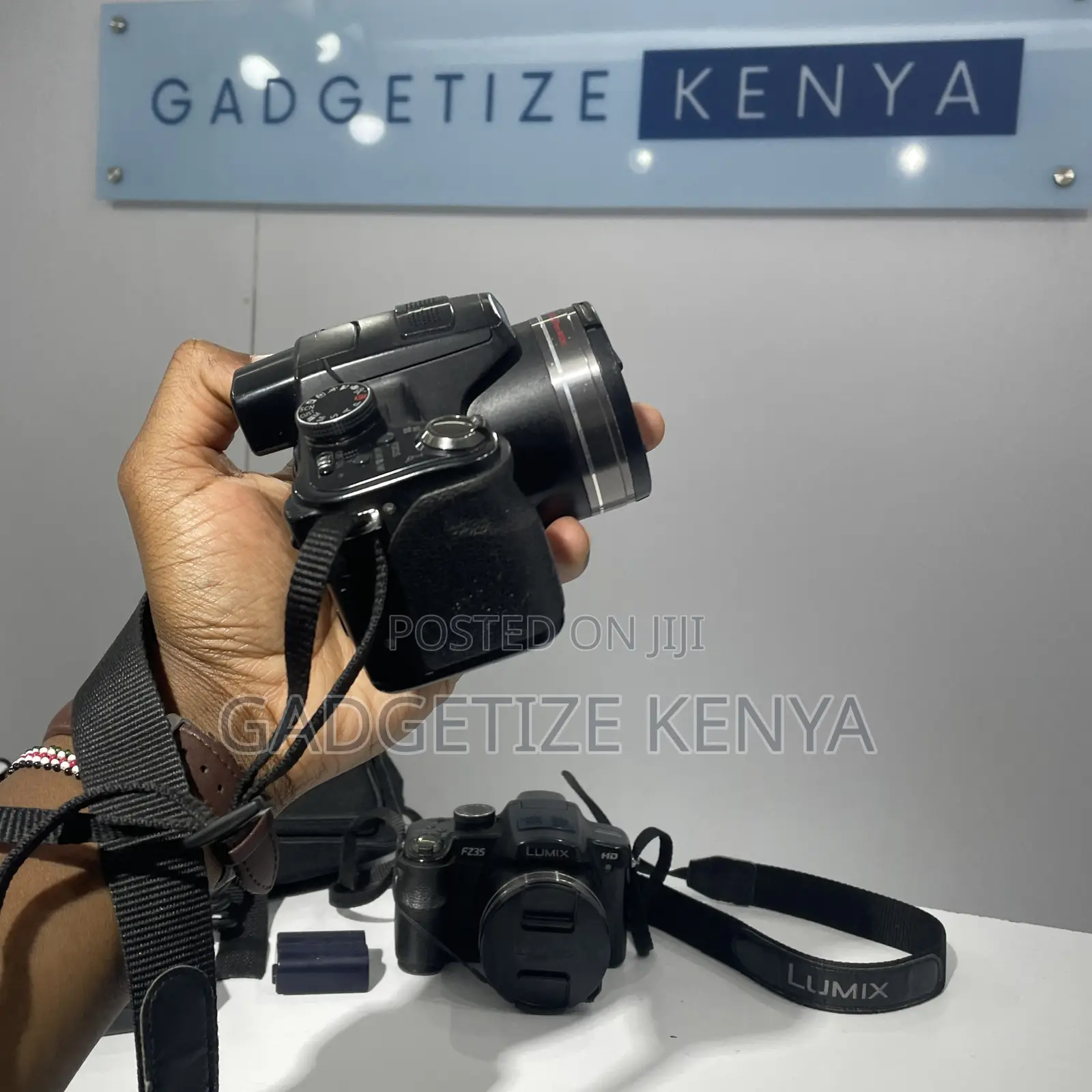 Pre-Owned Panasonic Lumix DMC-FZ35 Bridge Camera