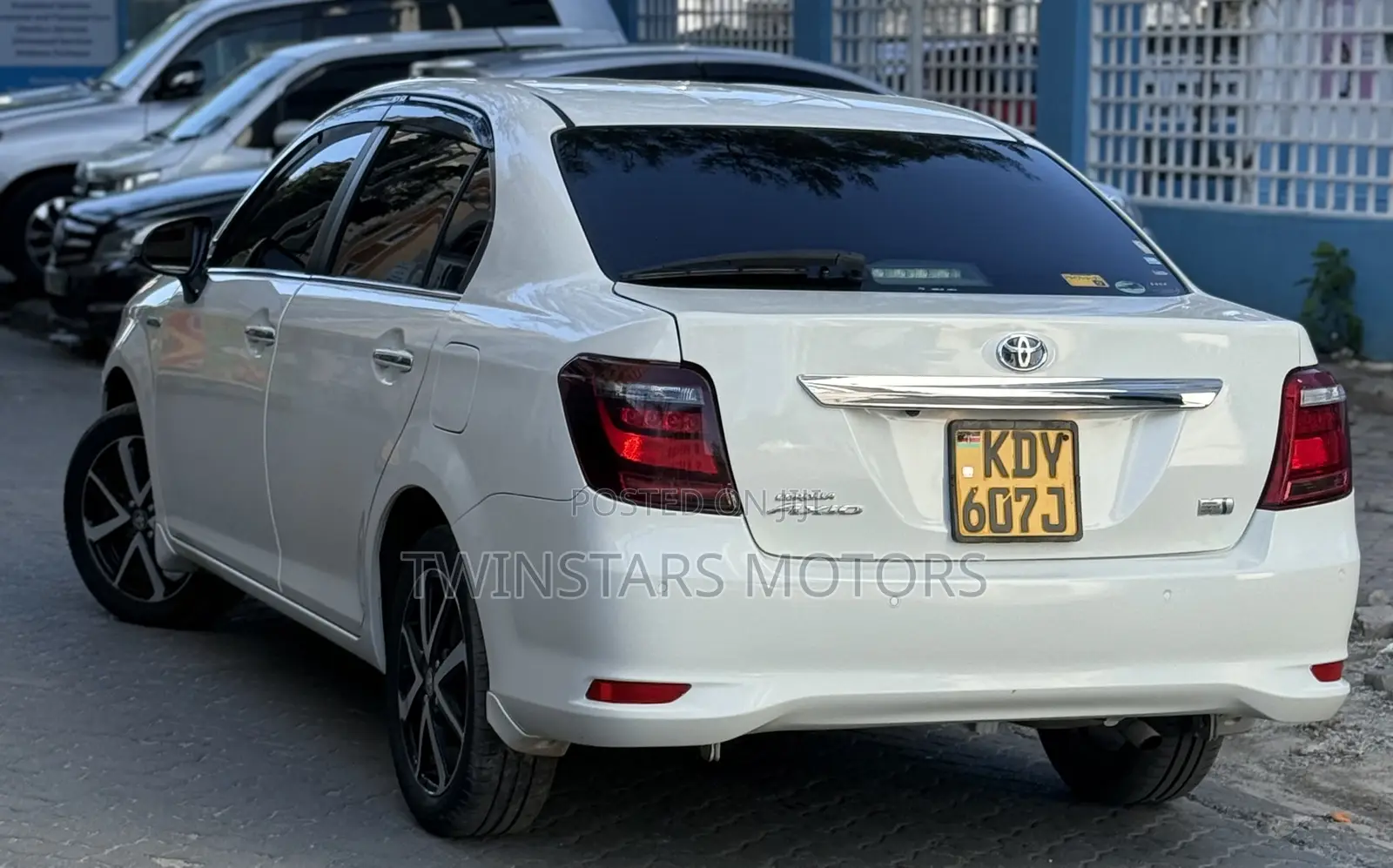 Toyota Axio 1.5 Hybrid G 2WD 2019 White