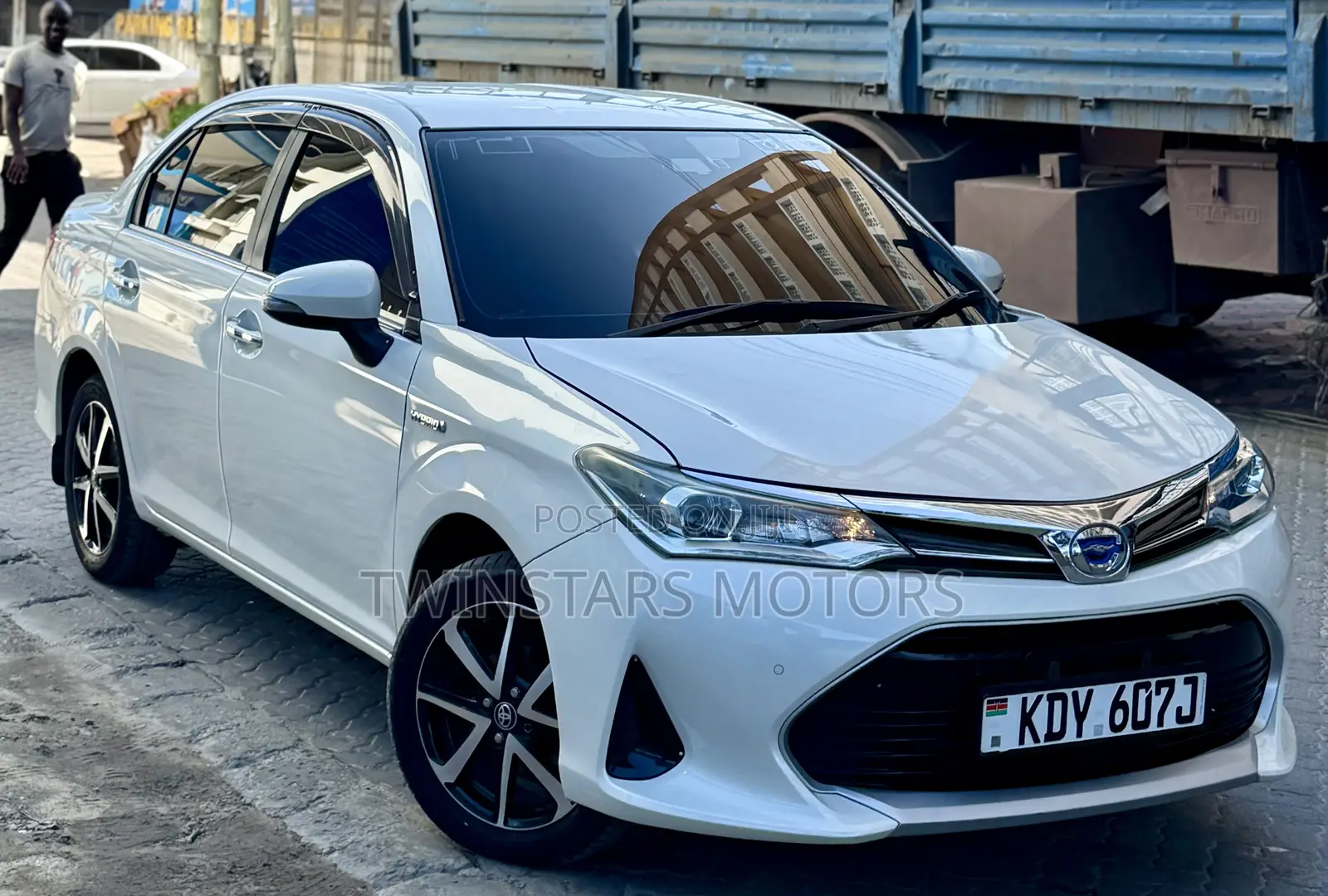 Toyota Axio 1.5 Hybrid G 2WD 2019 White