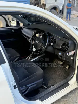 Toyota Axio 1.5 Hybrid G 2WD 2019 White
