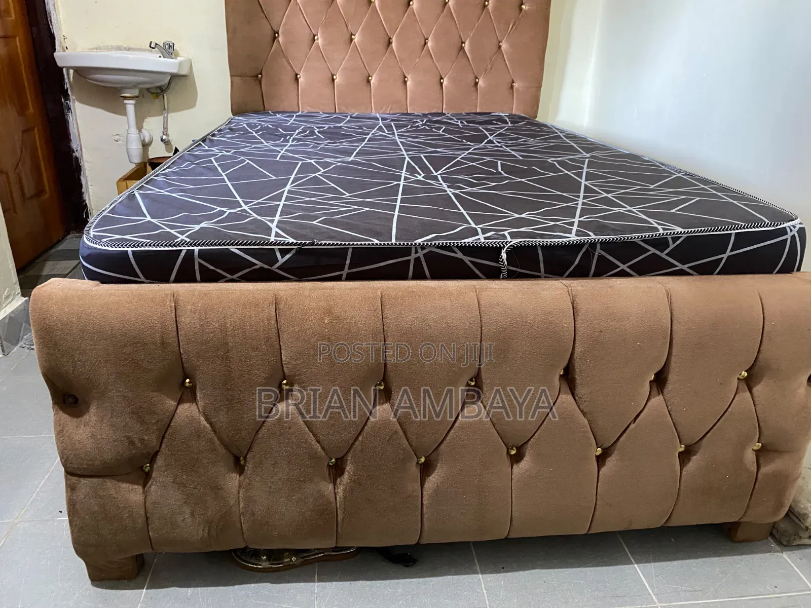 Chest Bed 4/6 With Mattress 10"inch Morning Glory