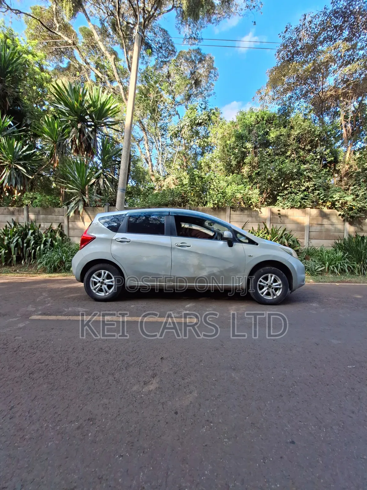 Nissan Note 2013 Silver