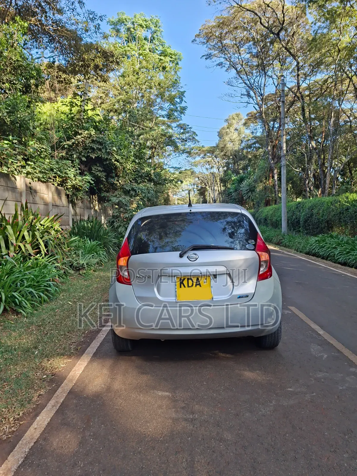 Nissan Note 2013 Silver