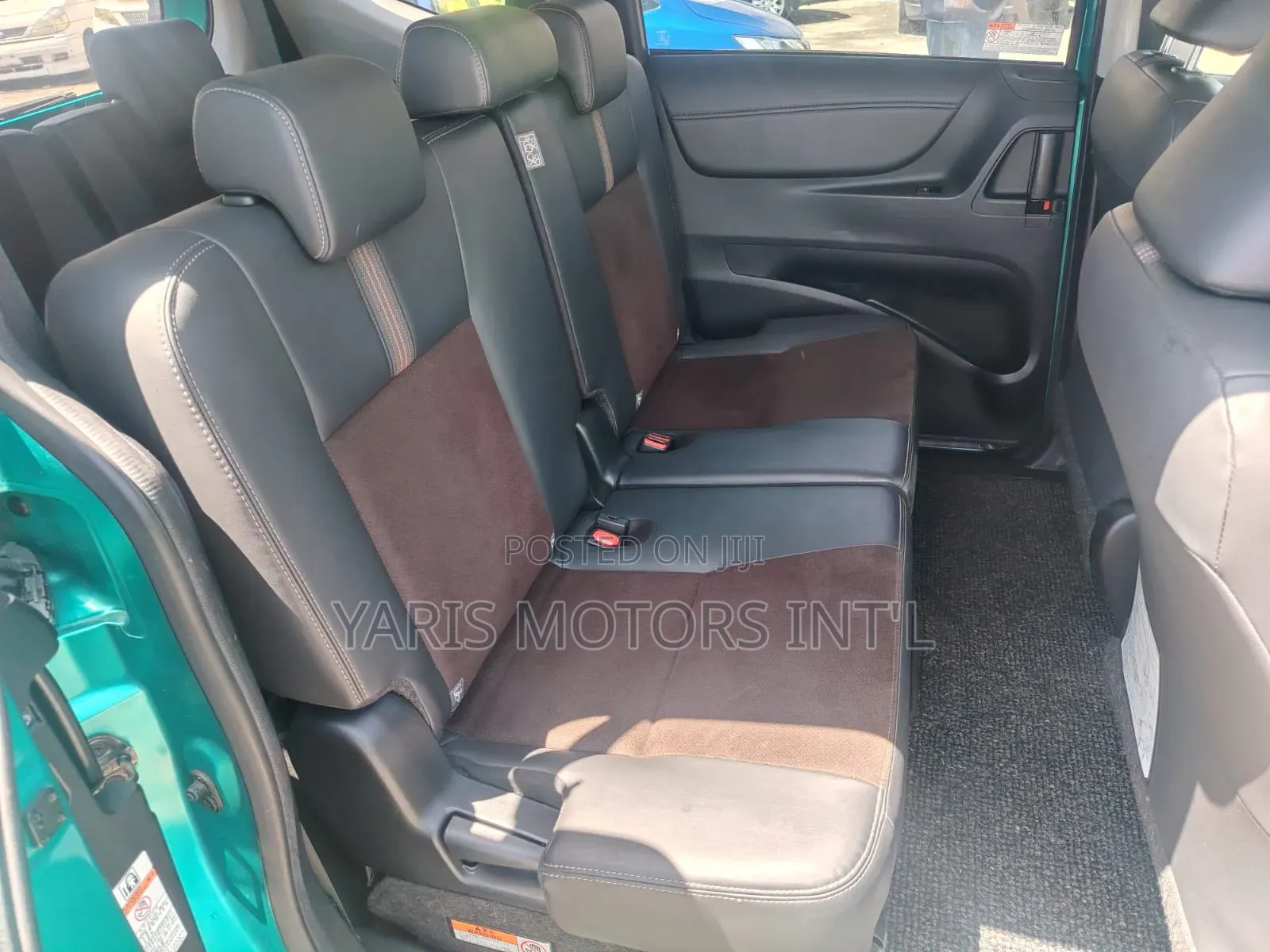 Toyota Sienta 2019