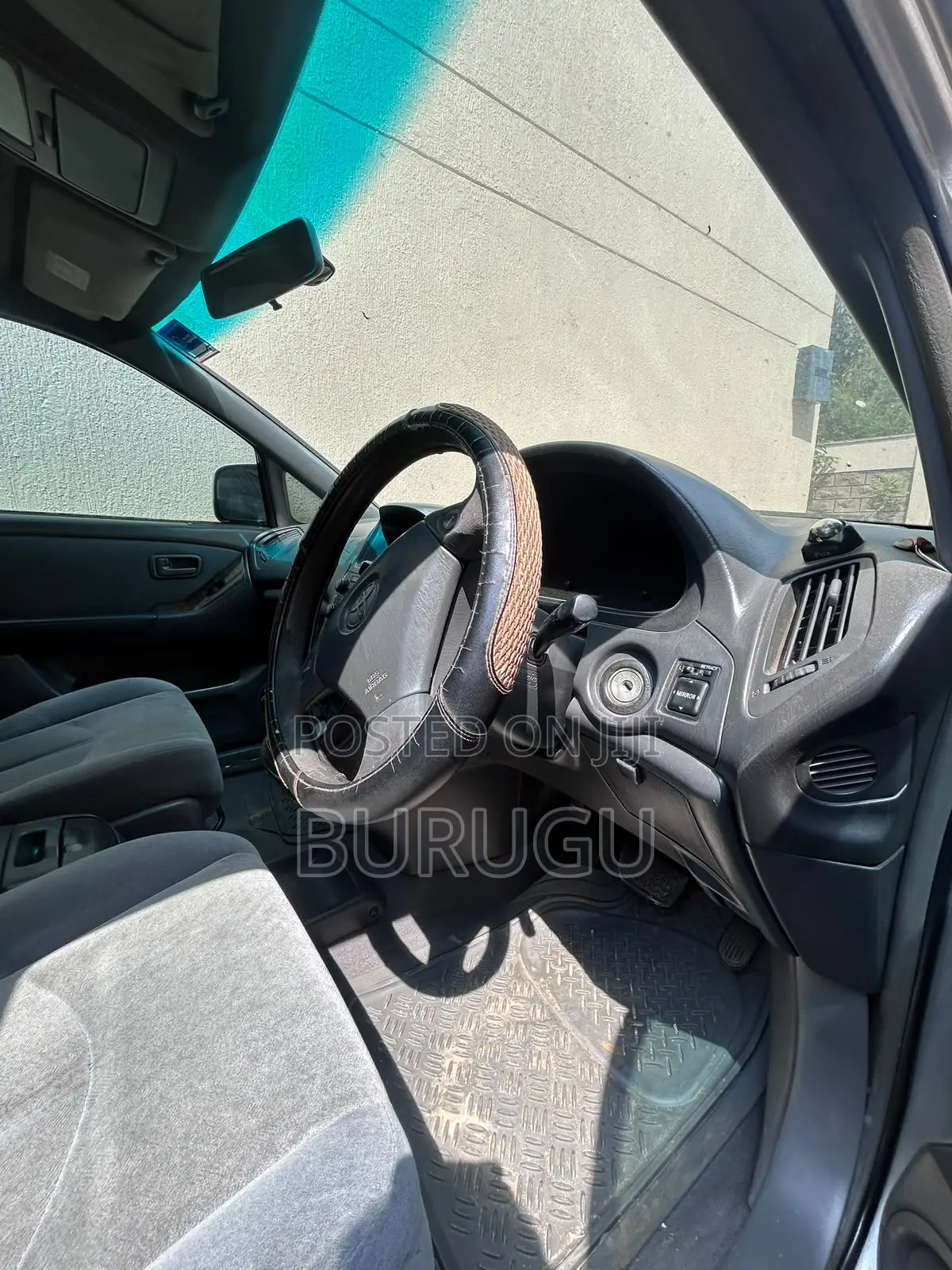 Toyota Harrier 2001 Silver