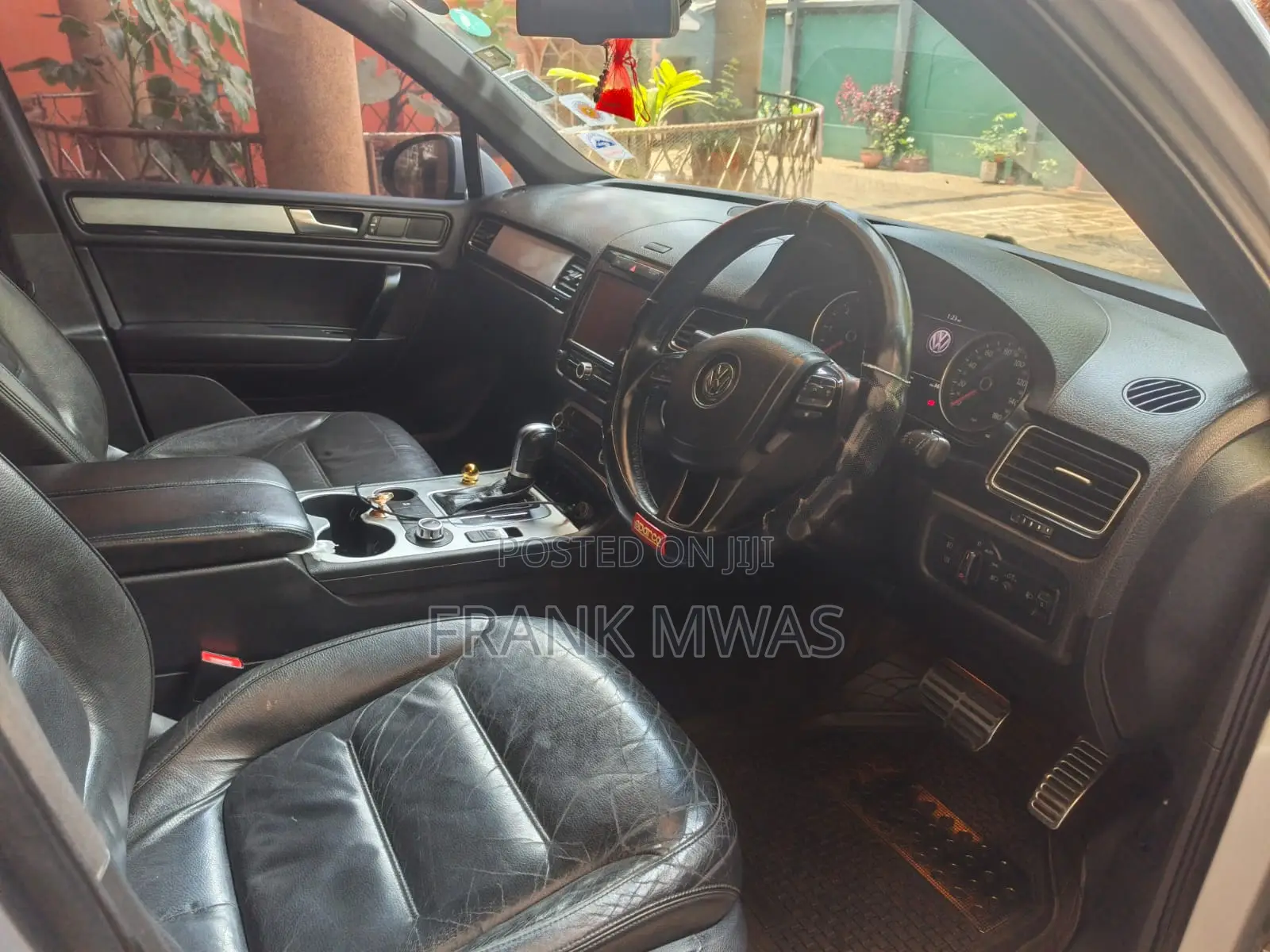 Volkswagen Touareg TDI Sport 2012 Silver