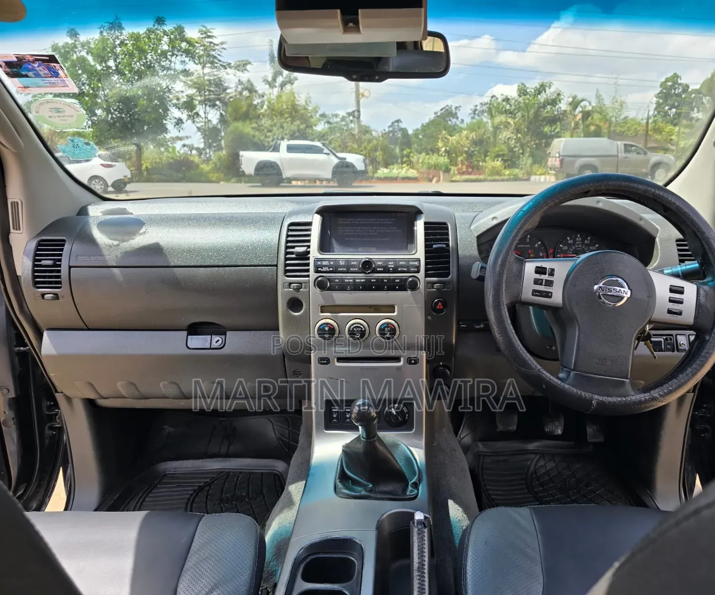 Nissan Navara 2007 Black