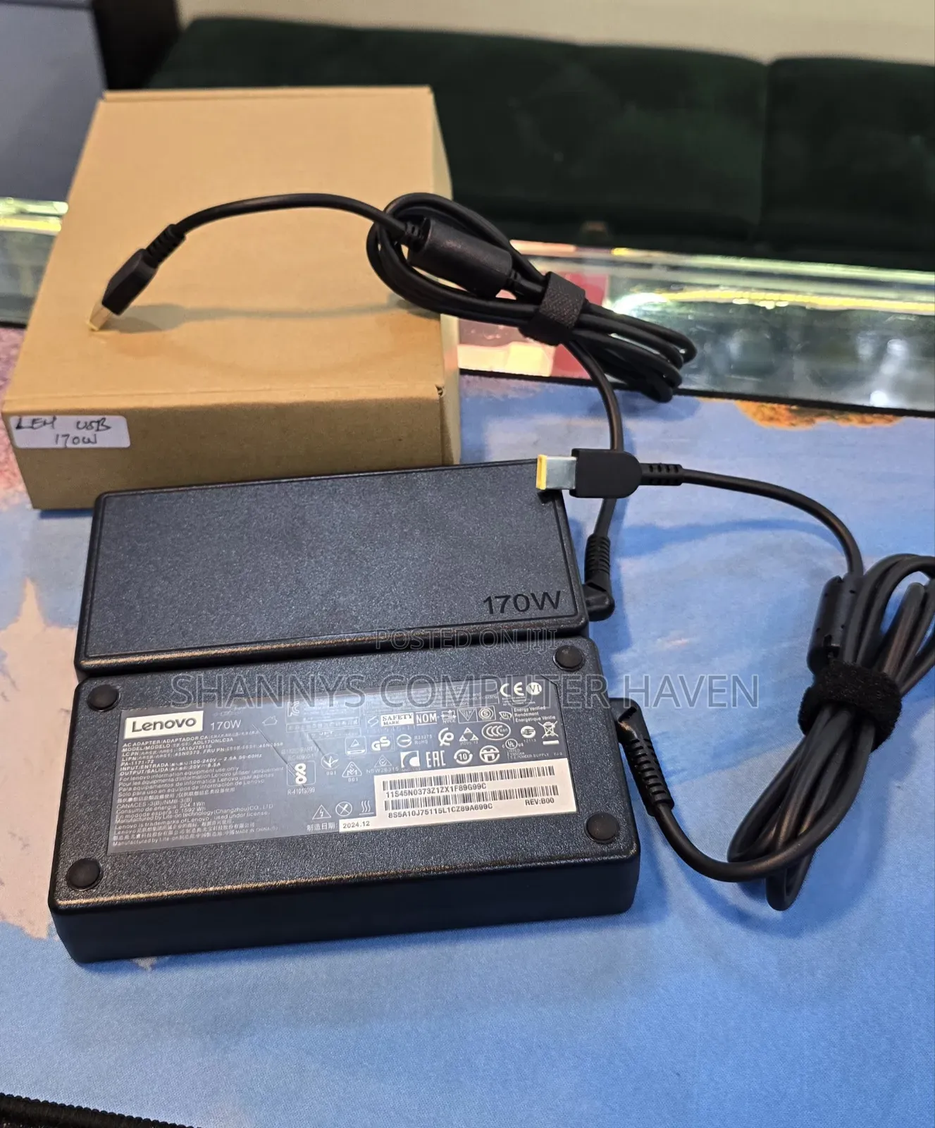 Lenovo USB 170w Power Adapter