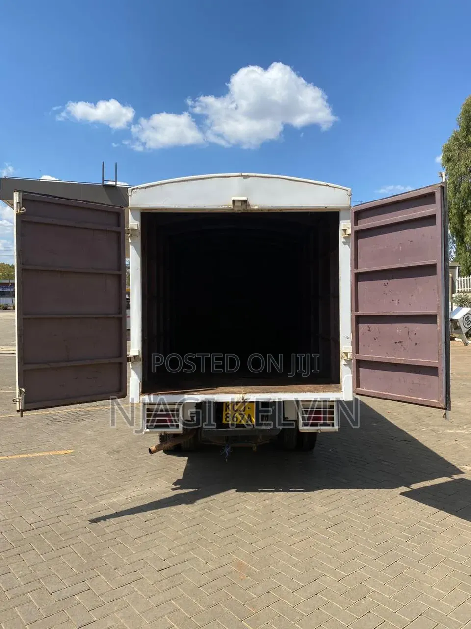 Local Isuzu NKR CoverBody