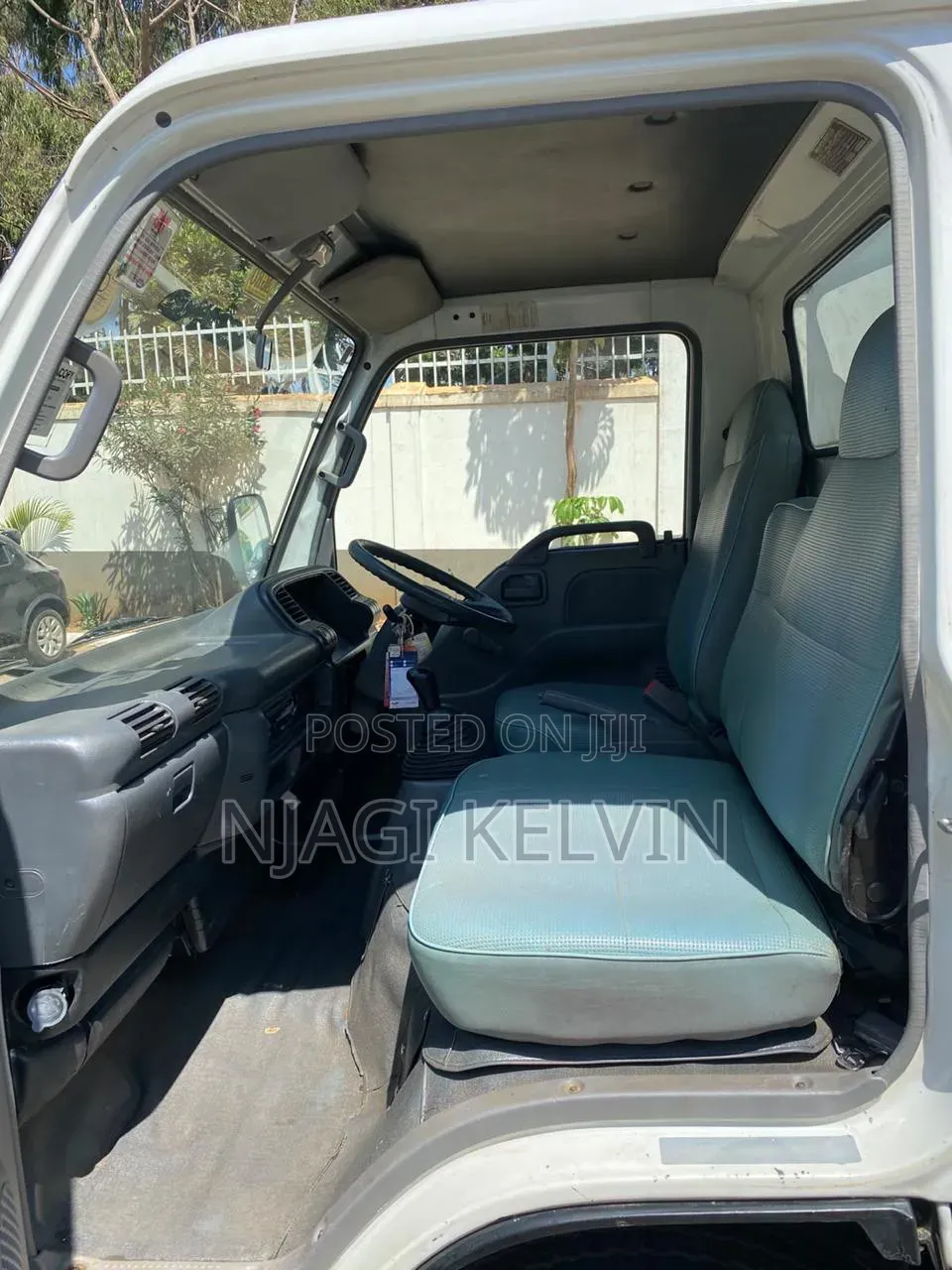 Local Isuzu NKR CoverBody