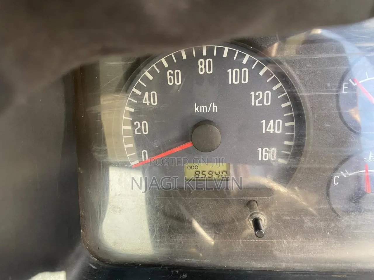 Local Isuzu NKR CoverBody