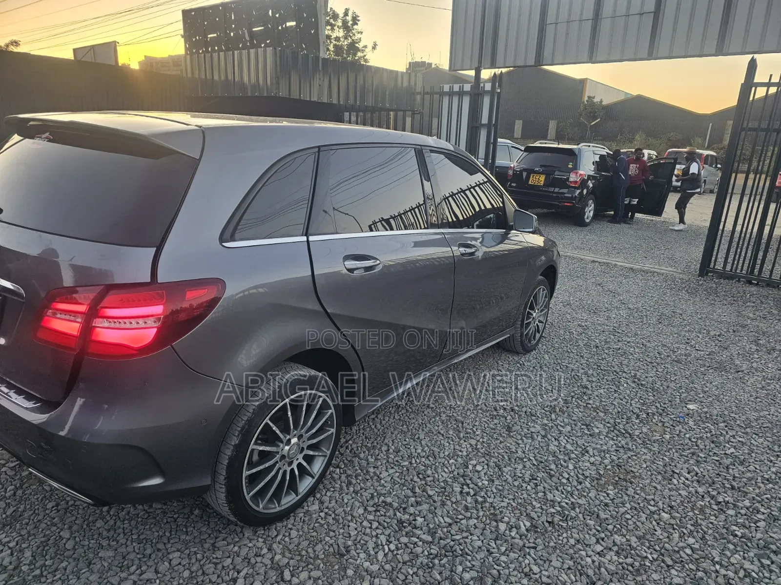 Mercedes-Benz B-Class B180 Petrol 2016 Gray