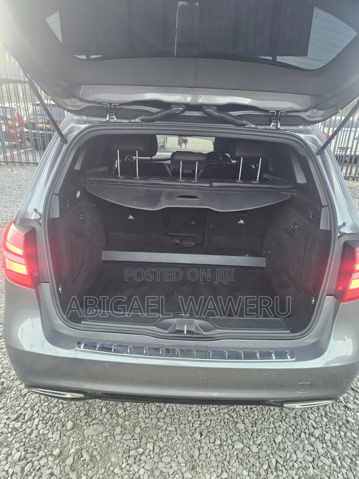 Mercedes-Benz B-Class B180 Petrol 2016 Gray