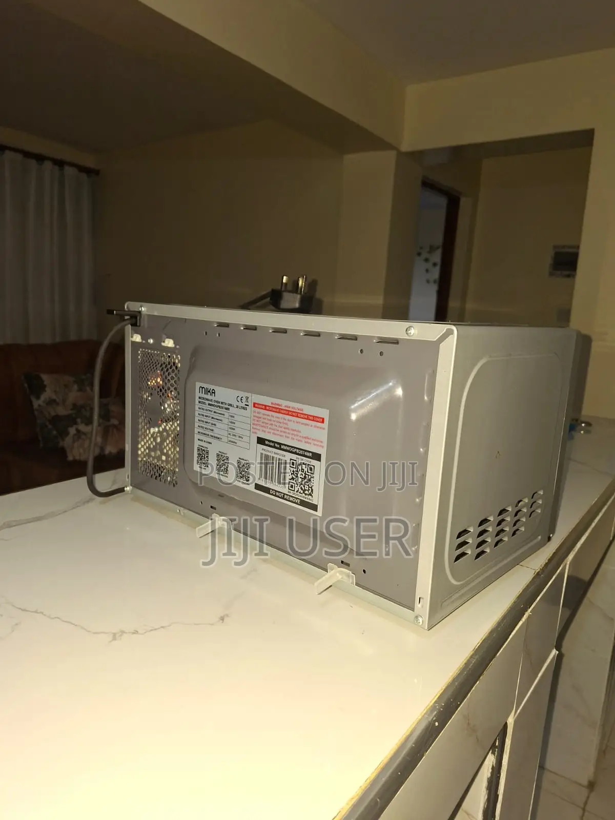 Von Mika Microwave 20 L