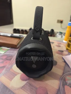 JBL Charge 6